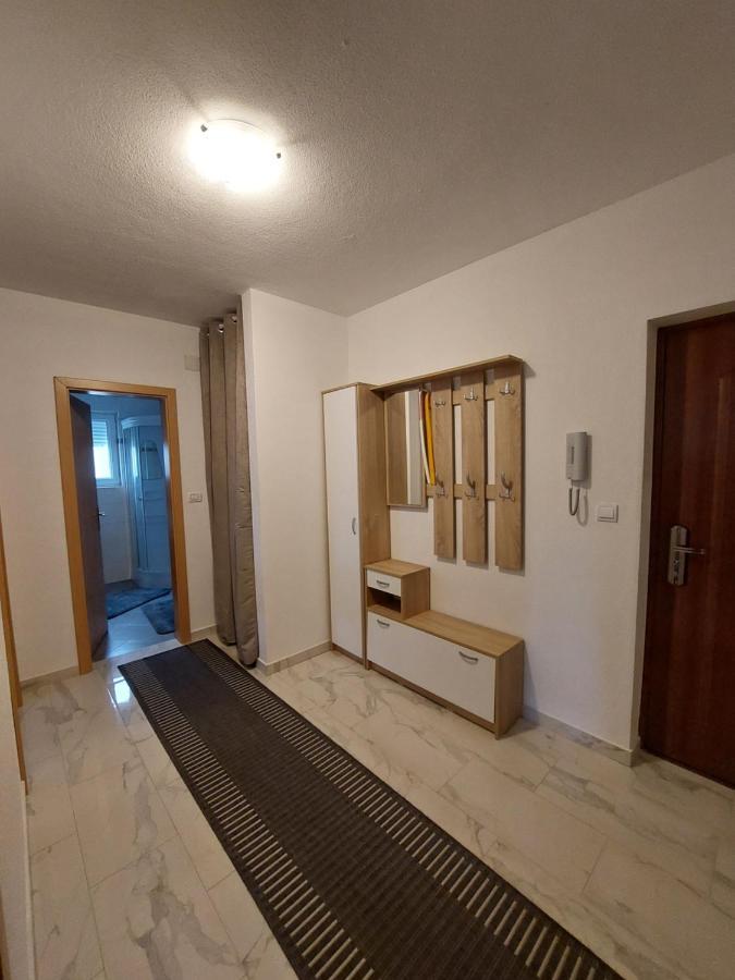 Apartment Violeta Μεντουλίν Εξωτερικό φωτογραφία