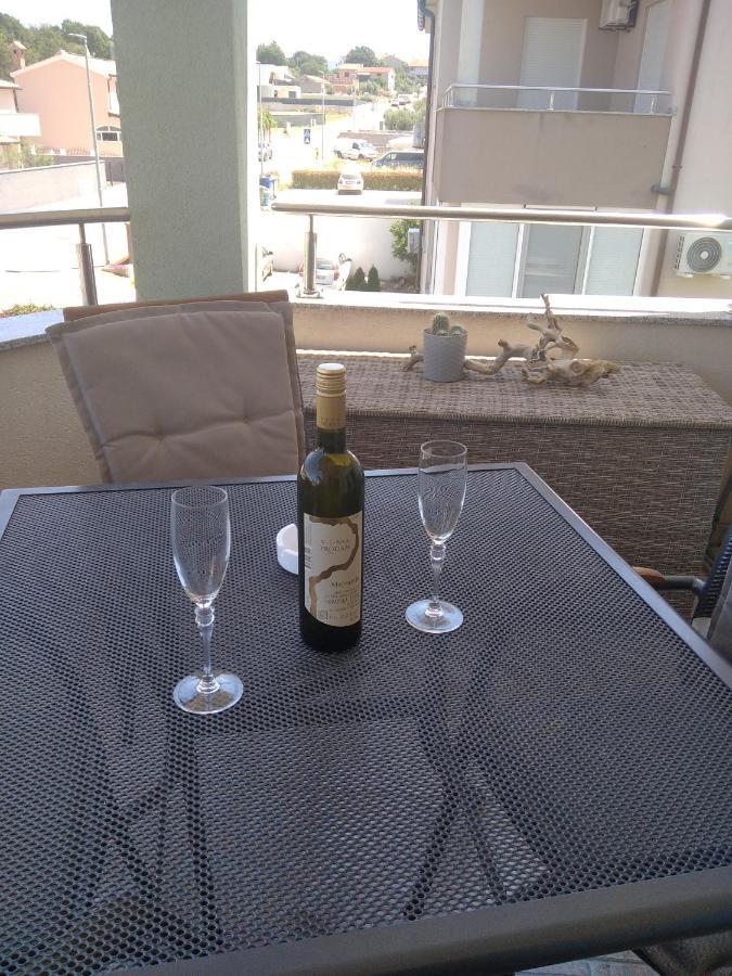 Apartment Violeta Μεντουλίν Εξωτερικό φωτογραφία